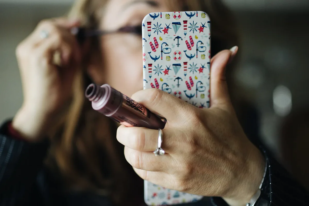Real-life beauty routine scene for the best makeup order for busy mornings